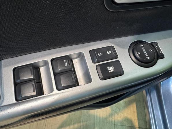 Kia Rio III с пробегом 2013 года, цена 699 000 рублей, 217572 км, хэтчбек, Автокод Объявления