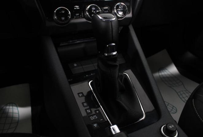 Skoda Octavia III (A7) Рестайлинг с пробегом 2019 года, цена 1 715 000 рублей, 119259 км, универсал, Автокод Объявления