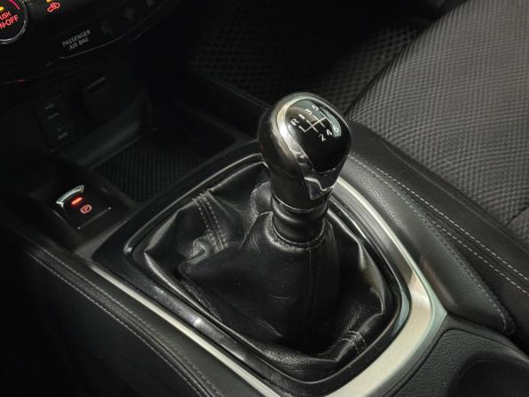 Nissan Qashqai II с пробегом 2017 года, цена 1 562 000 рублей, 179634 км, внедорожник, Автокод Объявления