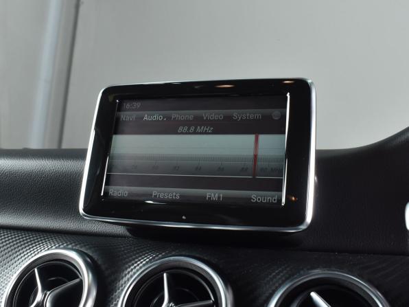 Mercedes-Benz A-Класс III (W176) с пробегом 2015 года, цена 1 199 995 рублей, 48646 км, хэтчбек, Автокод Объявления