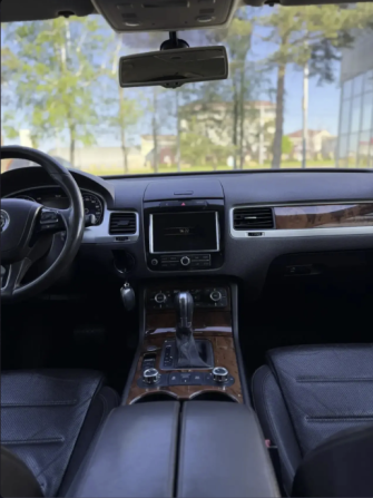 Volkswagen Touareg II с пробегом 2012 года, цена 1 590 000 рублей, 210833 км, внедорожник, Автокод Объявления