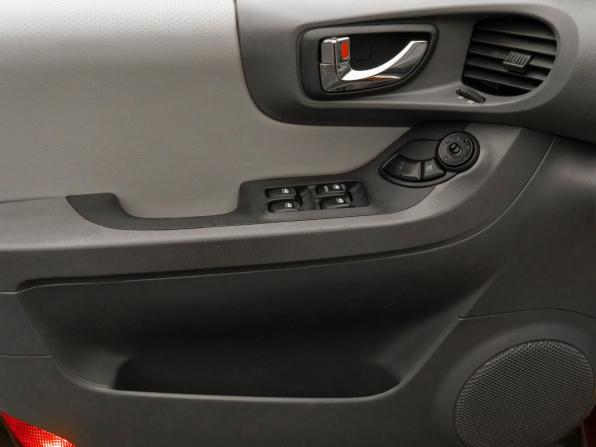 Hyundai Santa Fe Classic с пробегом 2008 года, цена 770 000 рублей, 175992 км, внедорожник, Автокод Объявления
