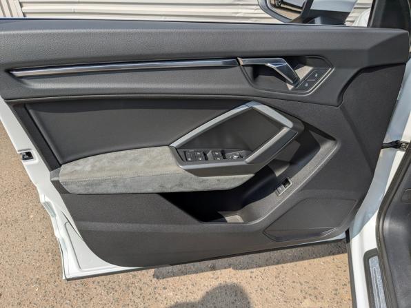 Audi Q3 Sportback II (F3) с пробегом 2021 года, цена 4 240 000 рублей, 67333 км, внедорожник, Автокод Объявления