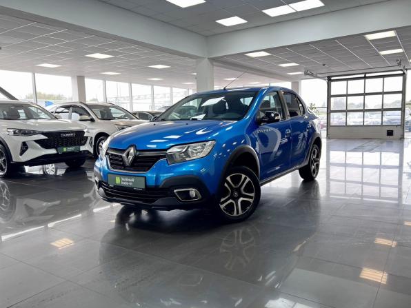 Renault Logan II Рестайлинг с пробегом 2019 года, цена 1 095 000 рублей, 122948 км, седан, Автокод Объявления