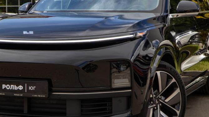 Li Auto (Lixiang) L9 I с пробегом 2024 года, цена 6 500 000 рублей, 62551 км, внедорожник, Автокод Объявления