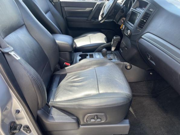 Mitsubishi Pajero IV Рестайлинг 1 с пробегом 2011 года, цена 1 649 000 рублей, 430000 км, внедорожник, Автокод Объявления
