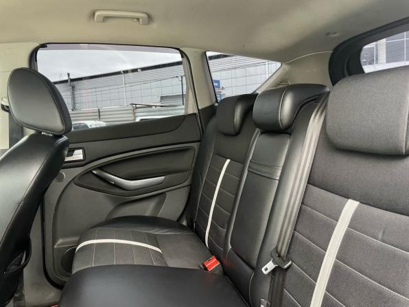 Ford Kuga I с пробегом 2012 года, цена 1 267 000 рублей, 243321 км, внедорожник, Автокод Объявления