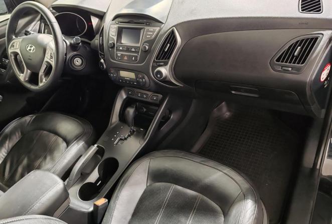 Hyundai ix35 I Рестайлинг с пробегом 2014 года, цена 1 400 000 рублей, 210391 км, внедорожник, Автокод Объявления
