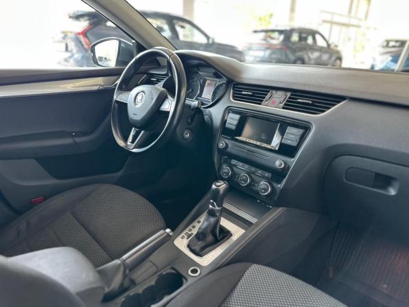 Skoda Octavia III (A7) с пробегом 2016 года, цена 1 195 000 рублей, 135000 км, лифтбек, Автокод Объявления