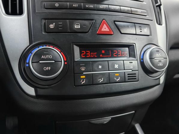 Kia Ceed I Рестайлинг с пробегом 2011 года, цена 865 000 рублей, 173095 км, универсал, Автокод Объявления