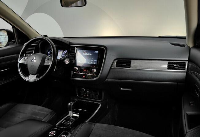 Mitsubishi Outlander III Рестайлинг 3 с пробегом 2022 года, цена 2 111 000 рублей, 190383 км, внедорожник, Автокод Объявления