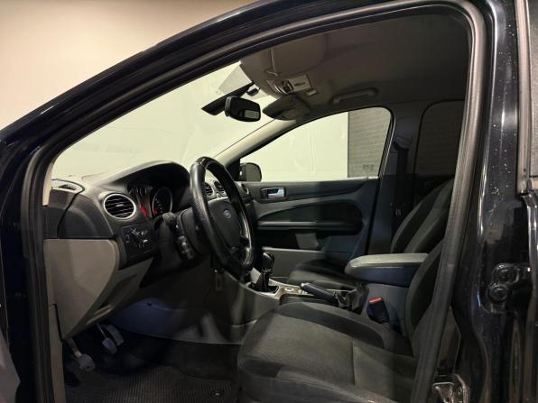 Ford Focus II Рестайлинг с пробегом 2008 года, цена 475 000 рублей, 292696 км, хэтчбек, Автокод Объявления