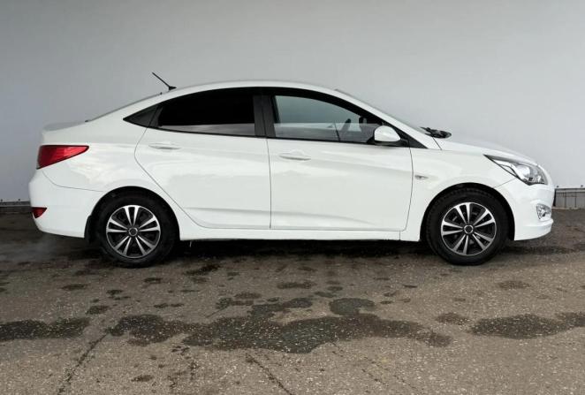 Hyundai Solaris I Рестайлинг с пробегом 2016 года, цена 659 000 рублей, 298233 км, седан, Автокод Объявления