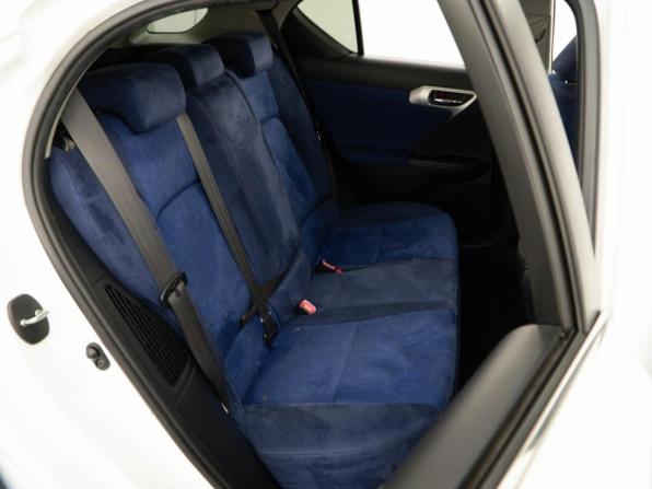 Lexus CT I с пробегом 2011 года, цена 1 369 444 рубля, 125382 км, хэтчбек, Автокод Объявления