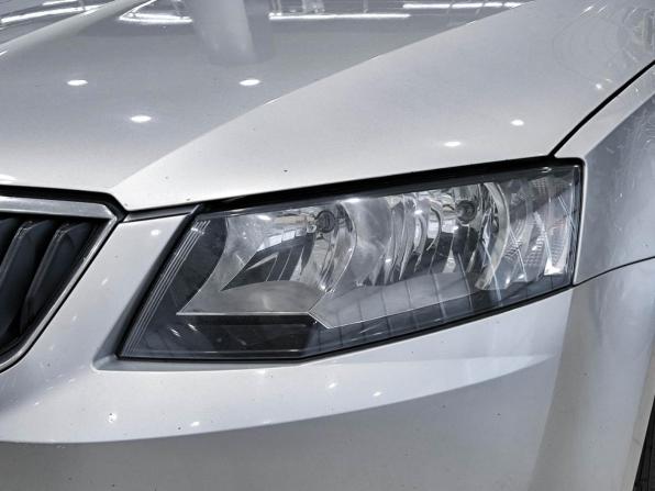 Skoda Octavia III (A7) с пробегом 2013 года, цена 950 000 рублей, 218000 км, лифтбек, Автокод Объявления