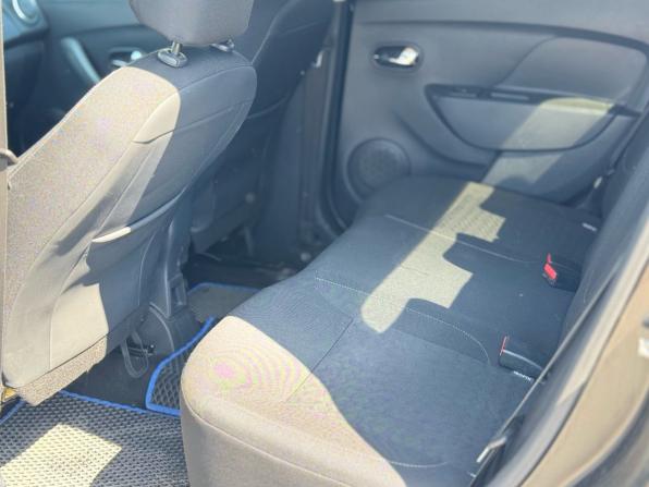 Renault Logan II с пробегом 2015 года, цена 809 000 рублей, 114528 км, седан, Автокод Объявления