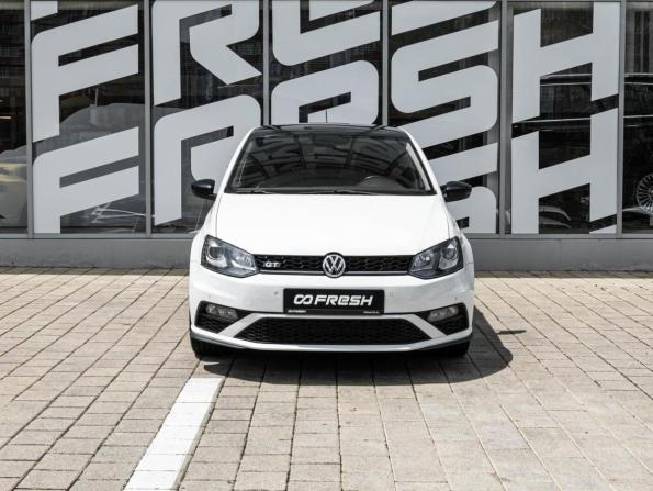 Volkswagen Polo V Рестайлинг с пробегом 2018 года, цена 1 279 700 рублей, 124667 км, седан, Автокод Объявления
