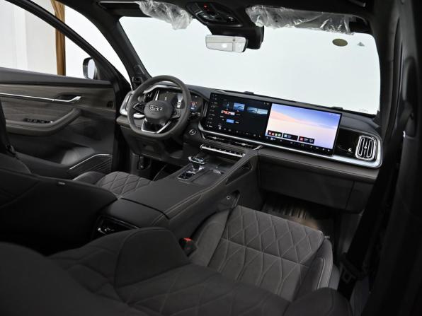 Geely Monjaro I Рестайлинг 2 с пробегом 2026 года, цена 3 999 000 рублей, 13 км, внедорожник, Автокод Объявления
