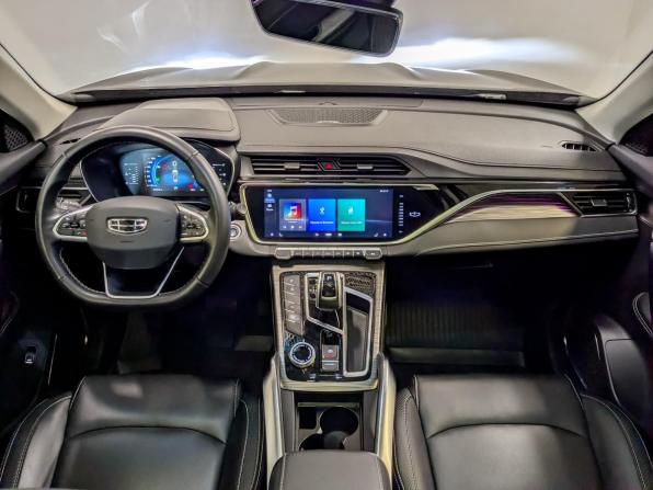 Geely Atlas Pro с пробегом 2023 года, цена 1 960 000 рублей, 53080 км, внедорожник, Автокод Объявления