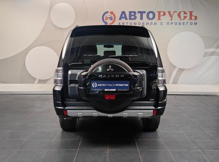 Mitsubishi Pajero IV Рестайлинг 1 Москва  - изображение 4