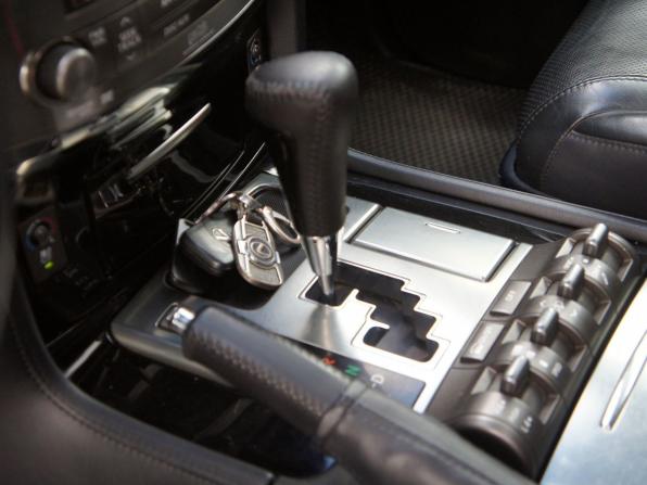 Lexus LX III с пробегом 2010 года, цена 3 100 000 рублей, 355000 км, внедорожник, Автокод Объявления