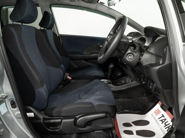Honda Fit II с пробегом 2010 года, цена 890 000 рублей, 40711 км, хэтчбек, Автокод Объявления