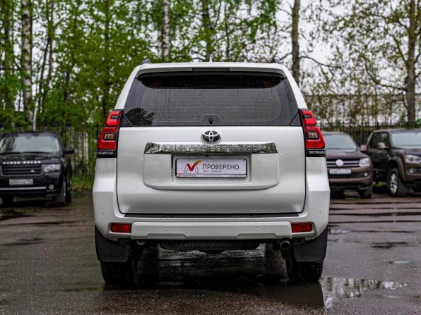 Toyota Land Cruiser Prado 150 Series Рестайлинг 2 с пробегом 2018 года, цена 5 132 000 рублей, 101381 км, внедорожник, Автокод Объявления