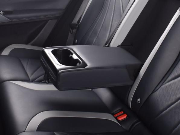 Geely Atlas II с пробегом 2024 года, цена 2 299 999 рублей, 103937 км, внедорожник, Автокод Объявления