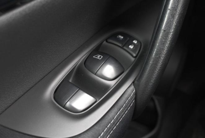 Nissan Qashqai II с пробегом 2014 года, цена 1 320 000 рублей, 96919 км, внедорожник, Автокод Объявления