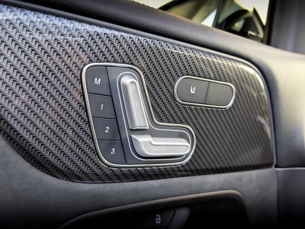 Mercedes-Benz GLB I (X247) с пробегом 2021 года, цена 4 055 000 рублей, 64051 км, внедорожник, Автокод Объявления