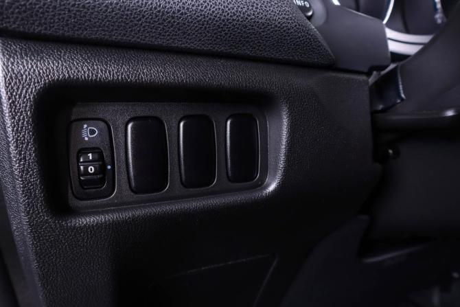 Mitsubishi ASX I Рестайлинг 2 с пробегом 2017 года, цена 1 799 000 рублей, 112000 км, внедорожник, Автокод Объявления