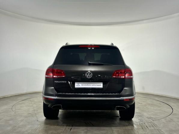Volkswagen Touareg II Рестайлинг с пробегом 2015 года, цена 2 530 000 рублей, 90176 км, внедорожник, Автокод Объявления