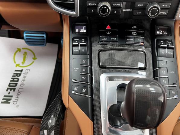 Porsche Cayenne II Рестайлинг (958) с пробегом 2016 года, цена 12 500 000 рублей, 27652 км, внедорожник, Автокод Объявления