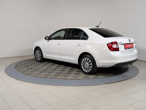 Skoda Rapid I Рестайлинг с пробегом 2019 года, цена 1 364 500 рублей, 90000 км, лифтбек, Автокод Объявления