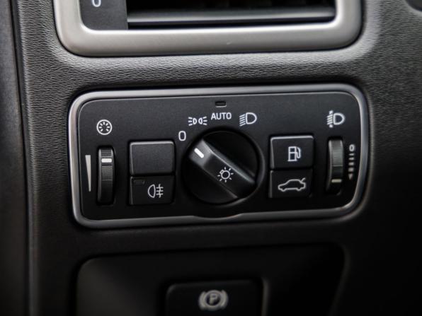 Volvo XC70 II Рестайлинг с пробегом 2014 года, цена 1 898 000 рублей, 218908 км, универсал, Автокод Объявления