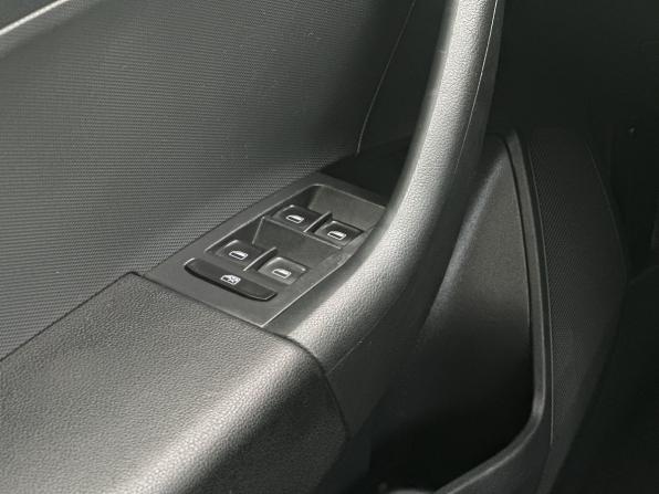 Skoda Rapid I с пробегом 2015 года, цена 1 160 000 рублей, 135560 км, лифтбек, Автокод Объявления