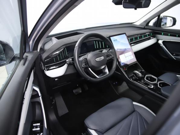 Geely Atlas II с пробегом 2024 года, цена 2 890 000 рублей, 19309 км, внедорожник, Автокод Объявления