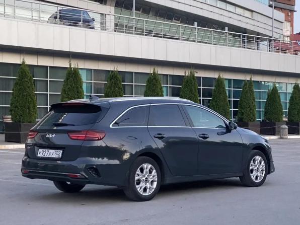 Kia Ceed III Рестайлинг с пробегом 2022 года, цена 1 995 000 рублей, 82215 км, универсал, Автокод Объявления
