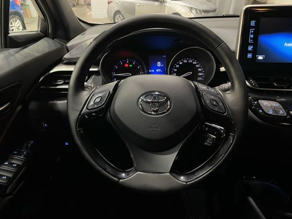 Toyota C-HR I с пробегом 2019 года, цена 2 250 000 рублей, 76473 км, внедорожник, Автокод Объявления