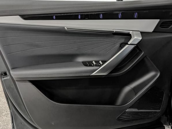 Geely Atlas II с пробегом 2025 года, цена 3 250 000 рублей, 21715 км, внедорожник, Автокод Объявления