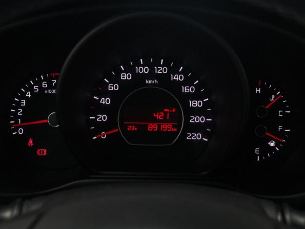 Kia Soul II Рестайлинг с пробегом 2018 года, цена 1 400 000 рублей, 89000 км, хэтчбек, Автокод Объявления