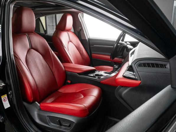 Toyota Camry VIII (XV70) с пробегом 2018 года, цена 2 819 000 рублей, 81411 км, седан, Автокод Объявления