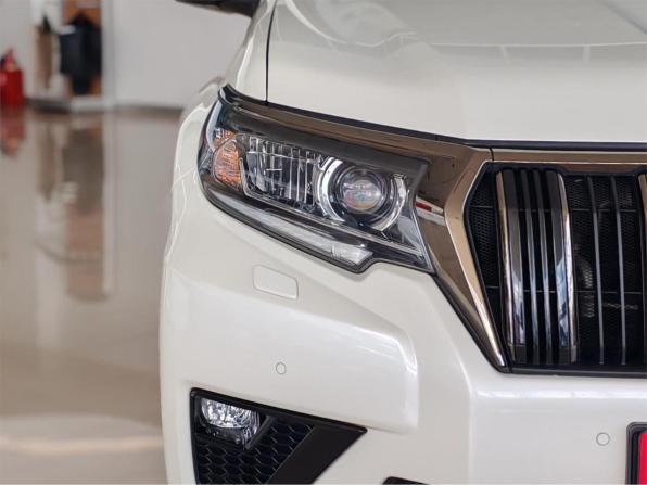 Toyota Land Cruiser Prado 150 Series Рестайлинг 3 с пробегом 2021 года, цена 6 890 000 рублей, 61128 км, внедорожник, Автокод Объявления