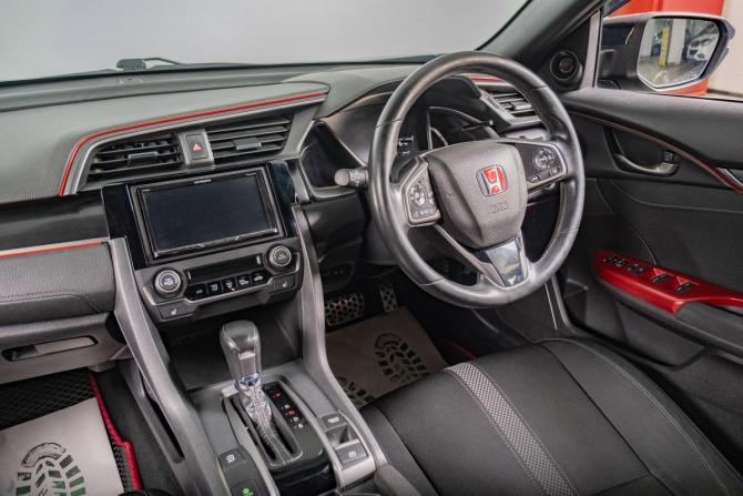Honda Civic X с пробегом 2020 года, цена 2 059 000 рублей, 120000 км, хэтчбек, Автокод Объявления