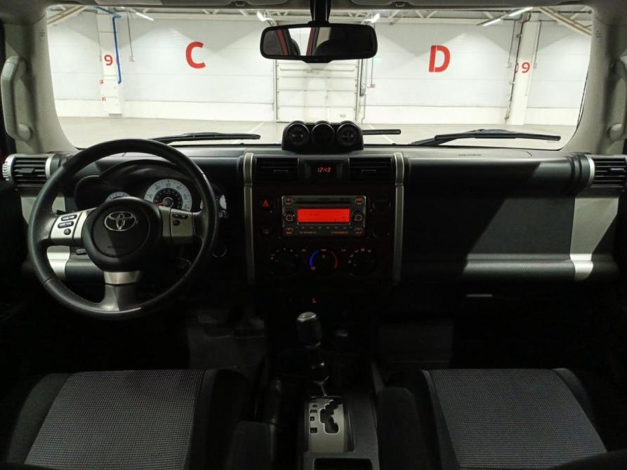 Toyota FJ Cruiser Казань  - изображение 17
