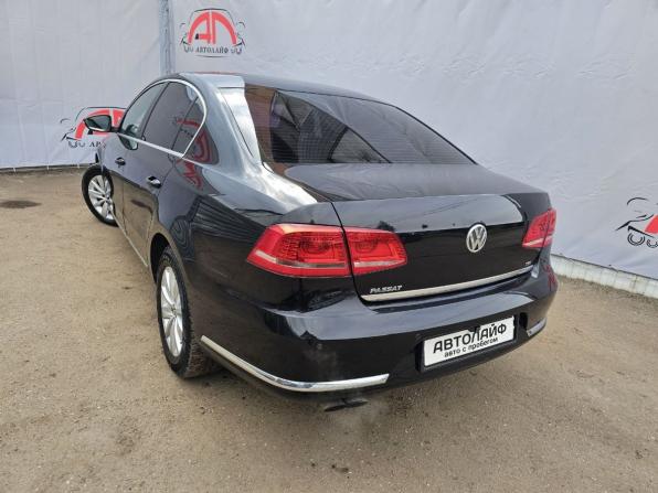Volkswagen Passat B7 с пробегом 2011 года, цена 929 000 рублей, 210911 км, седан, Автокод Объявления