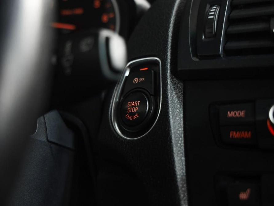 BMW 1 серии II (F20/F21) Санкт-Петербург  - изображение 19