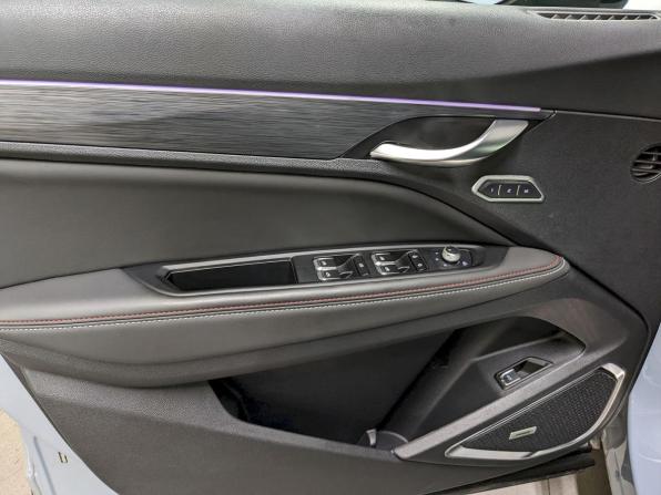 Geely Tugella I Рестайлинг с пробегом 2023 года, цена 3 090 000 рублей, 8684 км, внедорожник, Автокод Объявления