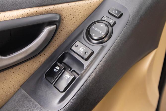 Hyundai Grand Starex I с пробегом 2011 года, цена 1 649 000 рублей, 218000 км, минивэн, Автокод Объявления