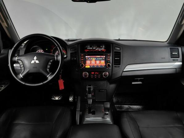 Mitsubishi Pajero IV Рестайлинг 1 с пробегом 2011 года, цена 1 948 000 рублей, 128000 км, внедорожник, Автокод Объявления